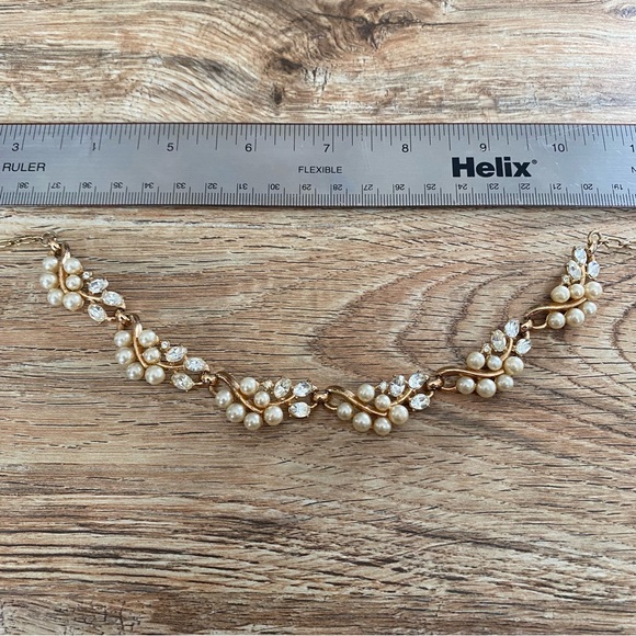 2/$25 Vintage pearl necklace - Picture 4 of 5